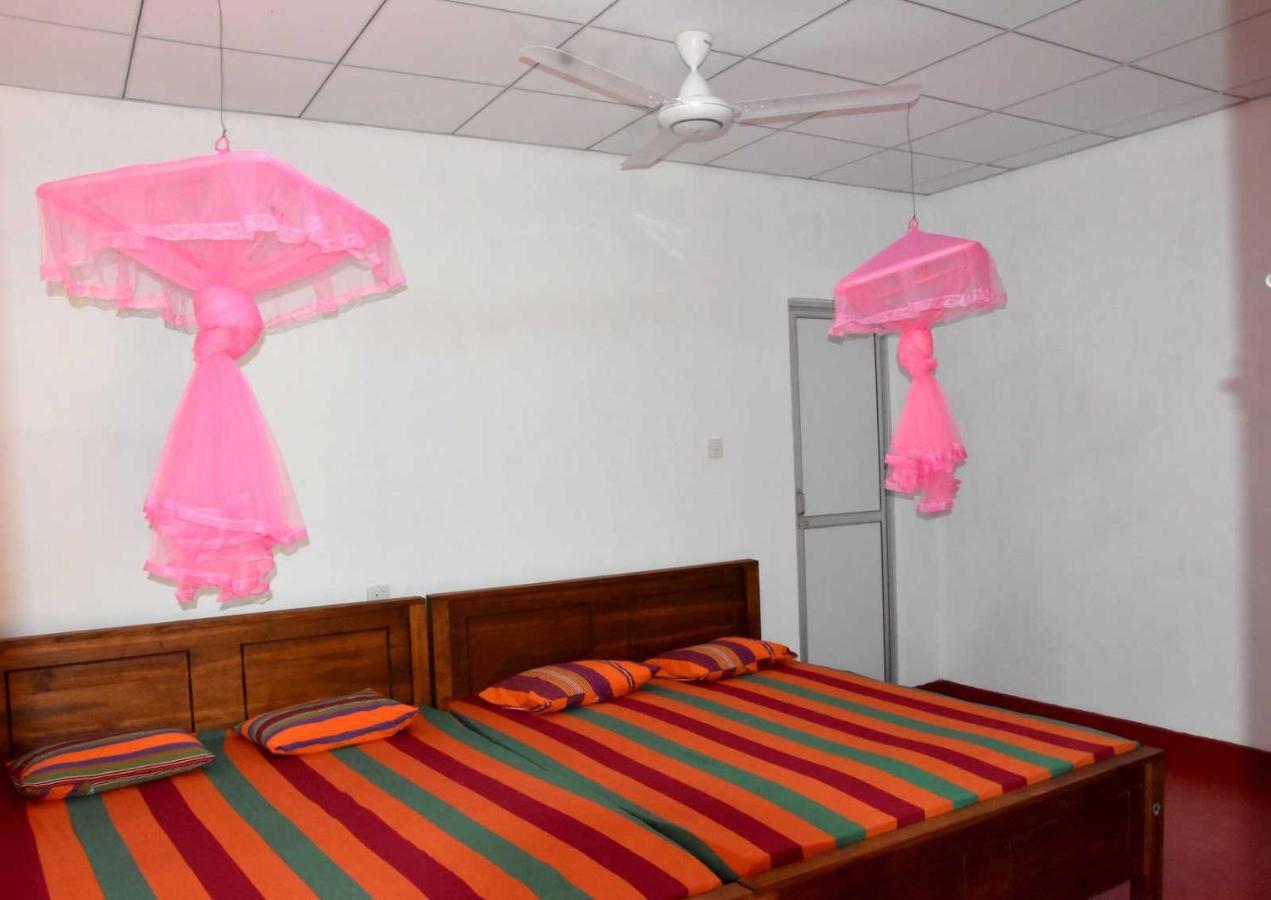 Dula Lake Resort أنرادابورام المظهر الخارجي الصورة